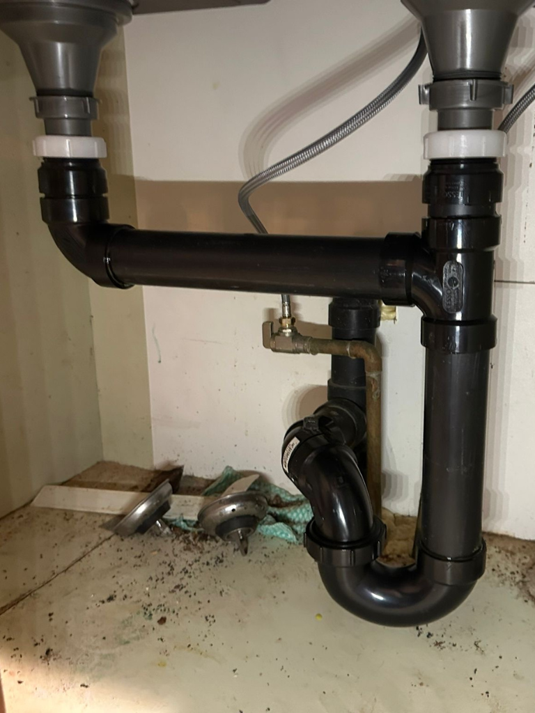 Kitchen Sink Drian Replacement Plumbers Near Me in Beaconsfield - Delta Plumbers