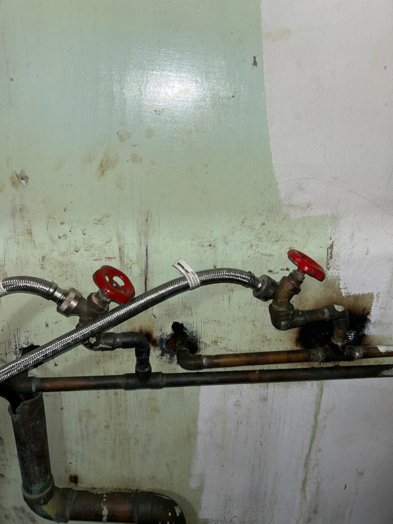 Laundry Room Shut-off Valve Replacement Plumbing Company - Delta Plumbers of Verdun