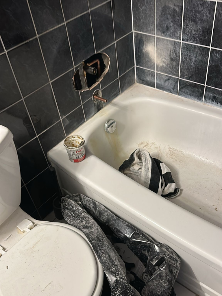 Shower Faucet Repair Service by Experts in Dorval - Delta Plumbers